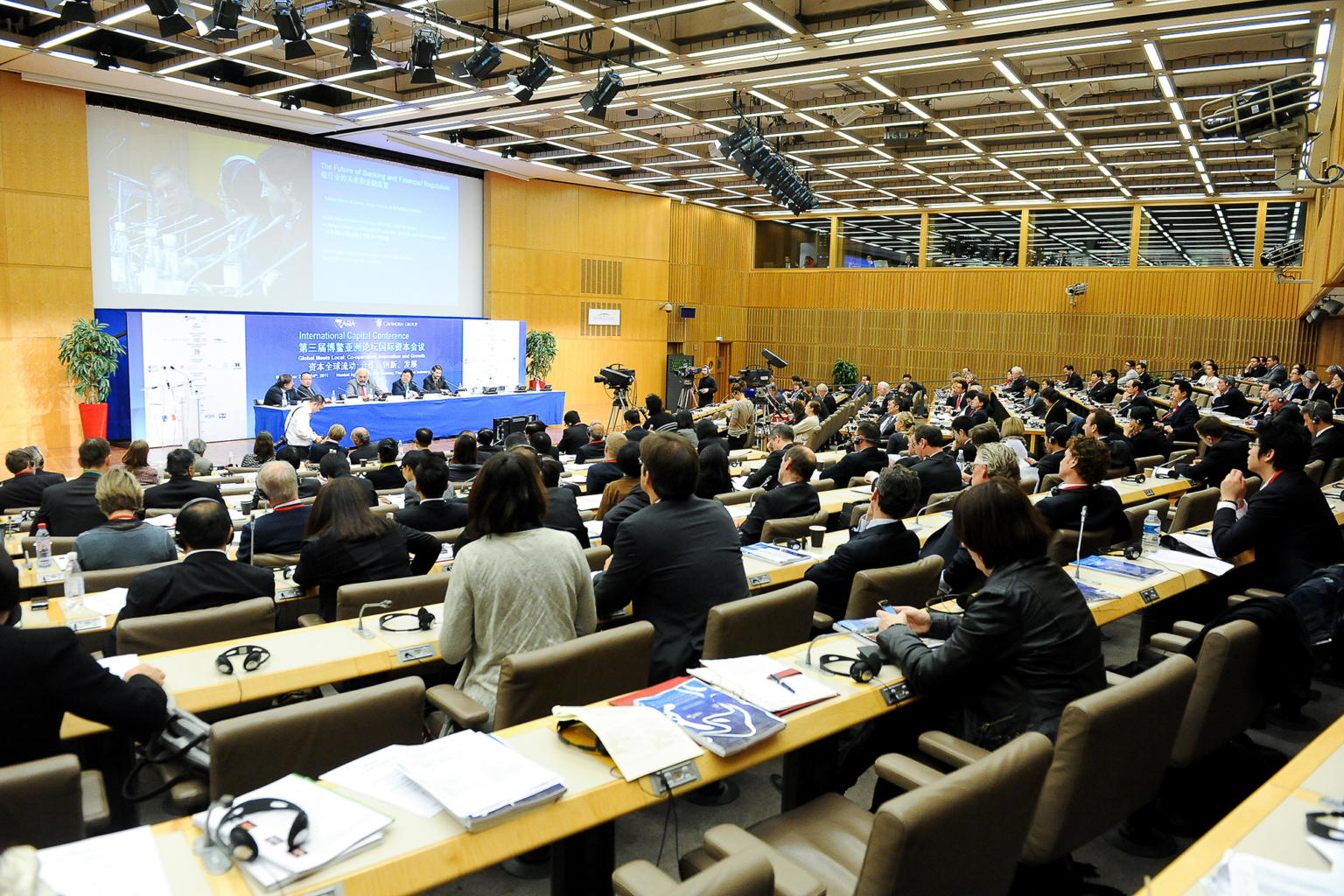 Photo de l'assemblée générale en plénière